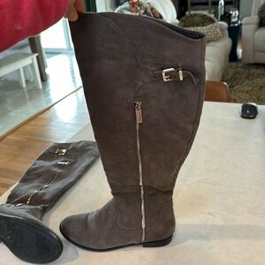 Express tall boot